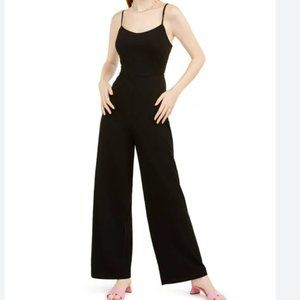 Socialite v-neck Jumpsuit